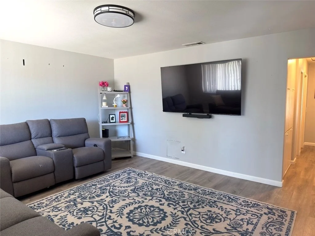 Photo of 915 Marlyce