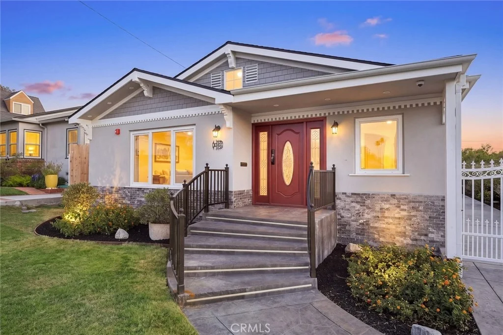 Photo of 1362 Linden
