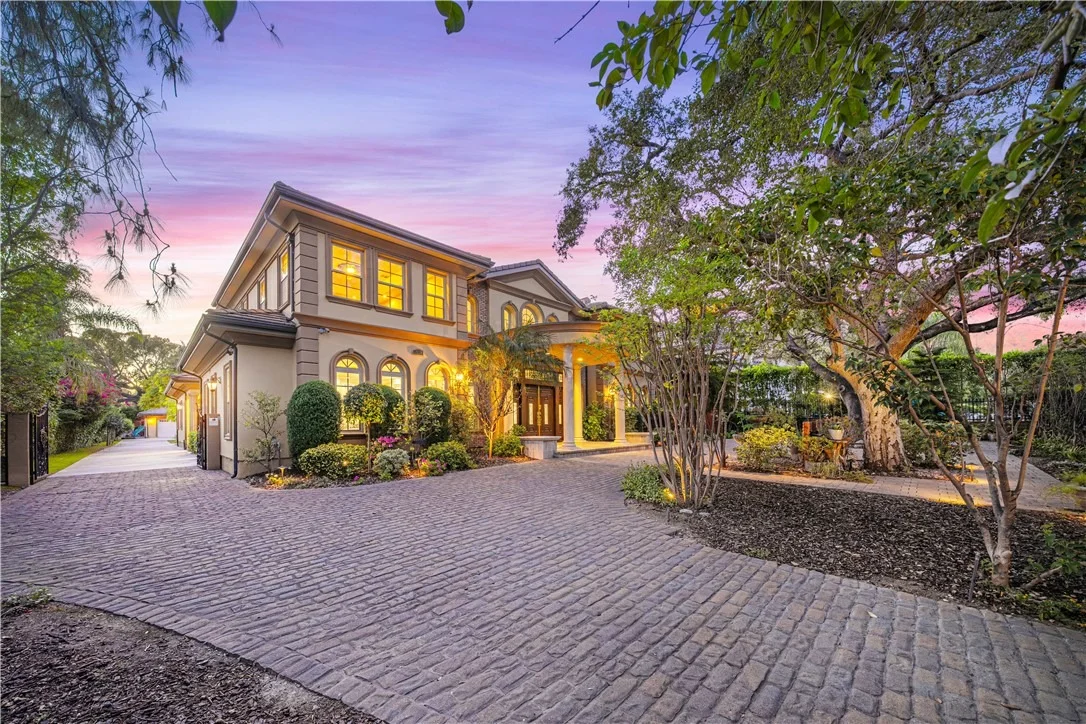 Photo of 1539 Rodeo