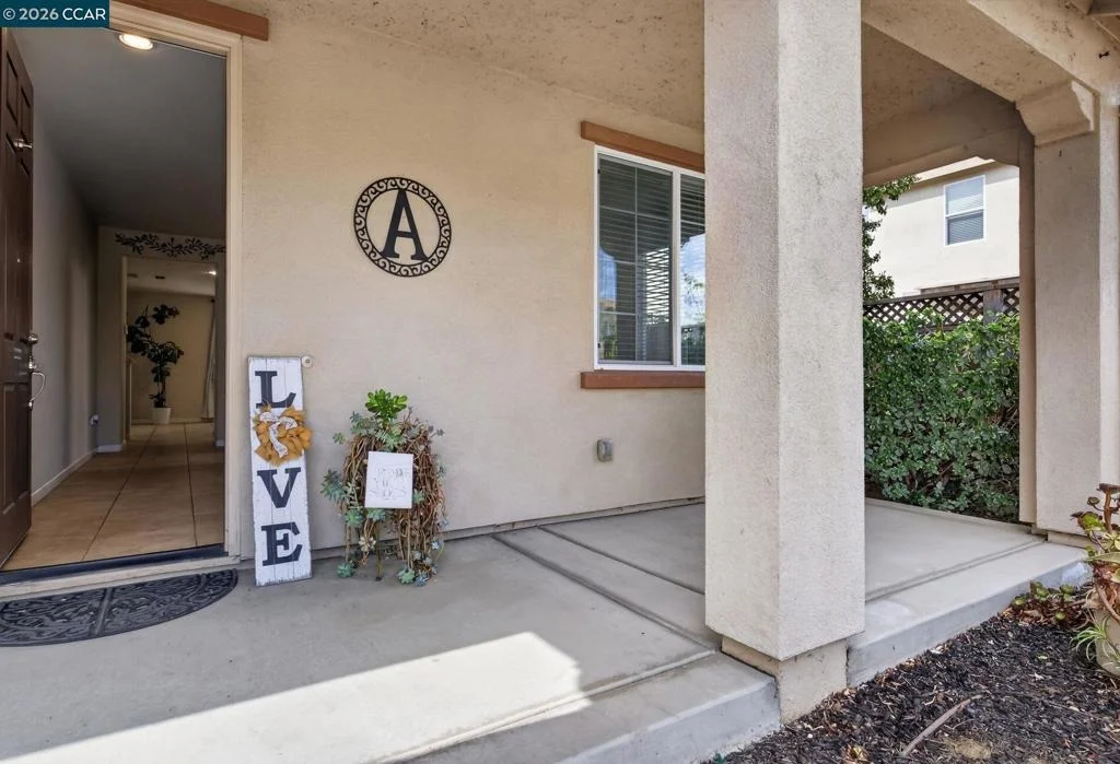 Photo of 328 Silver Bell Way