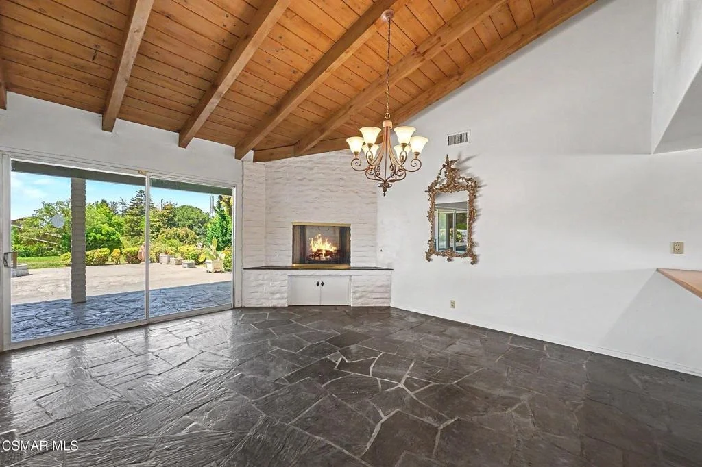Photo of 195 Avocado Place