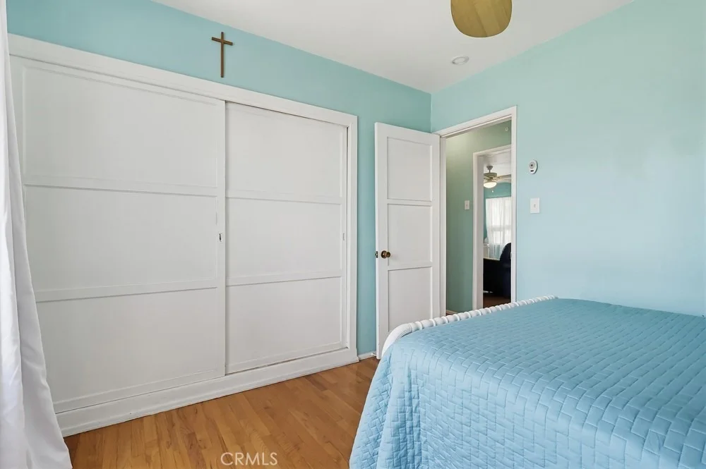 Photo of 11521 Liggett