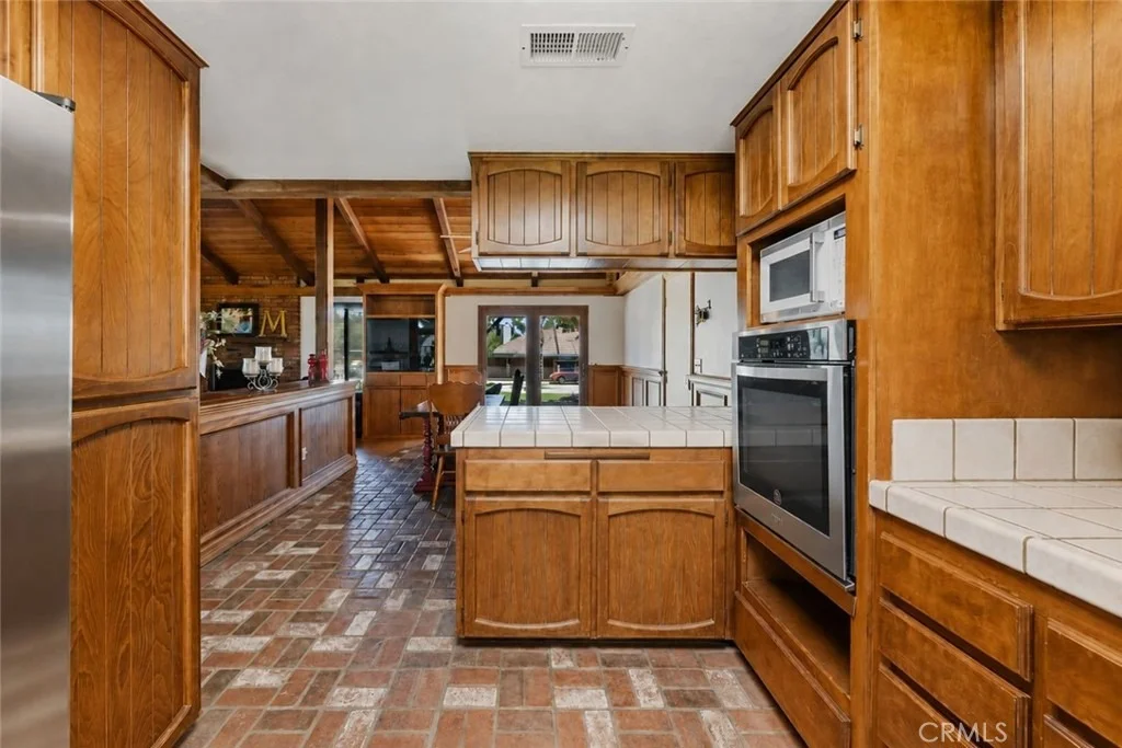 Photo of 34407 Fairview Dr