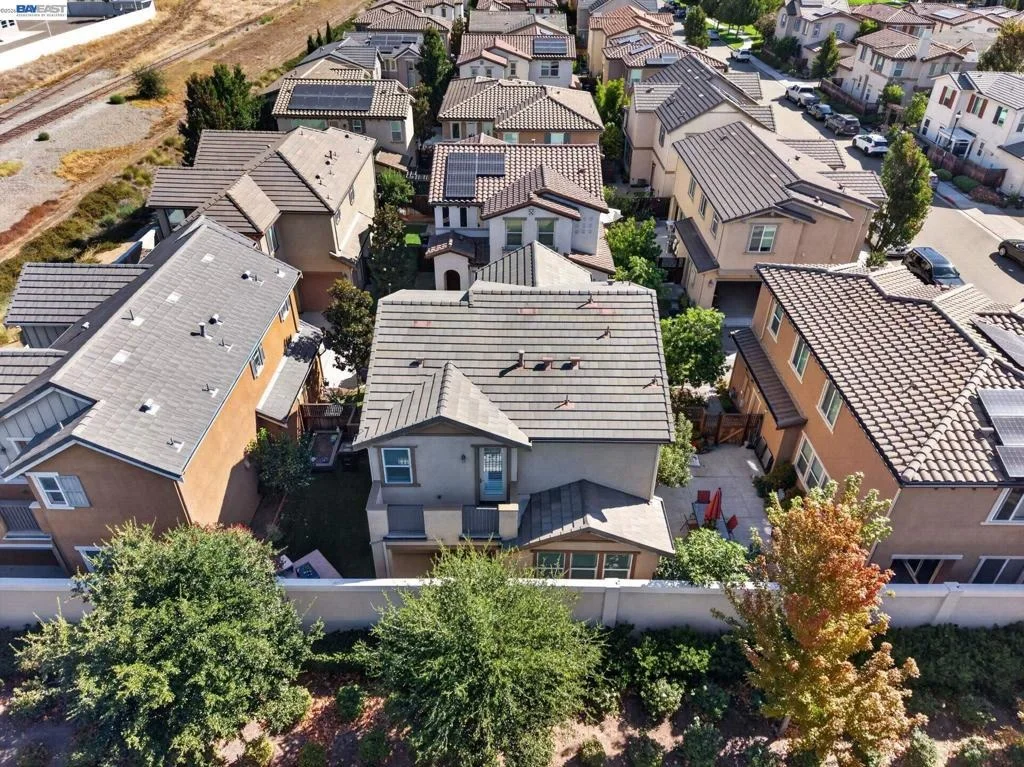 Photo of 304 Misty Cir