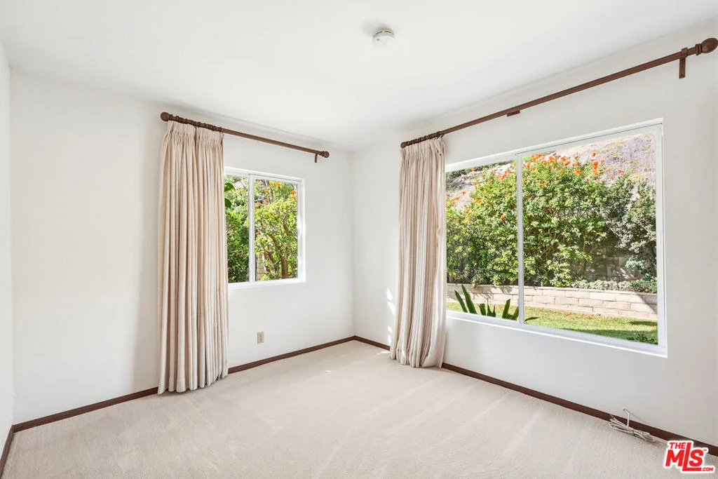 Photo of 5461 Horizon Drive