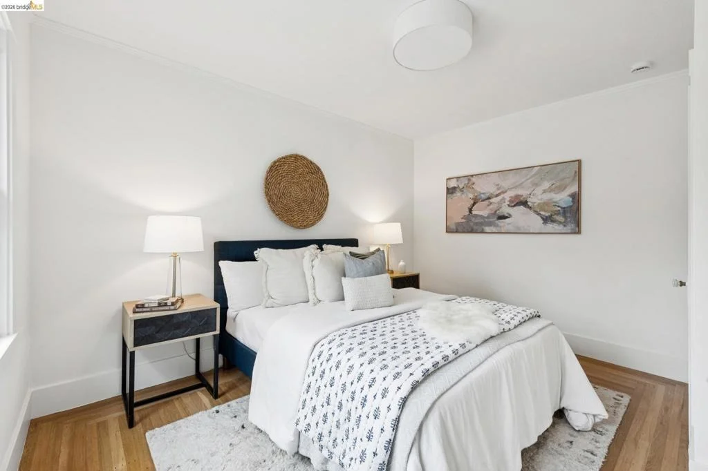 Photo of 1117 The Alameda
