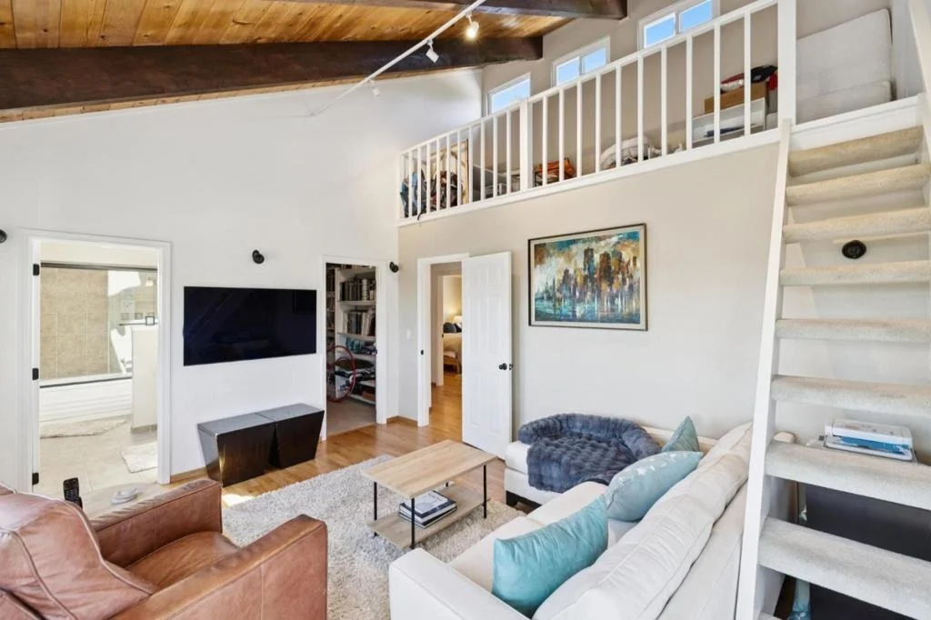 Photo of 23500 Sunset Drive