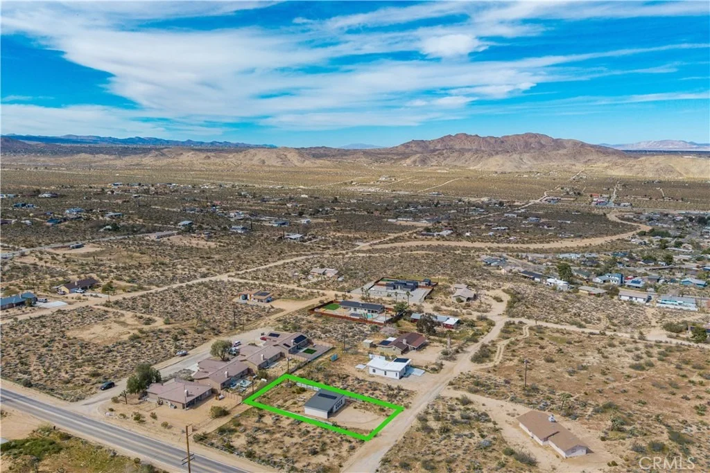 Photo of 7276 Encina Road
