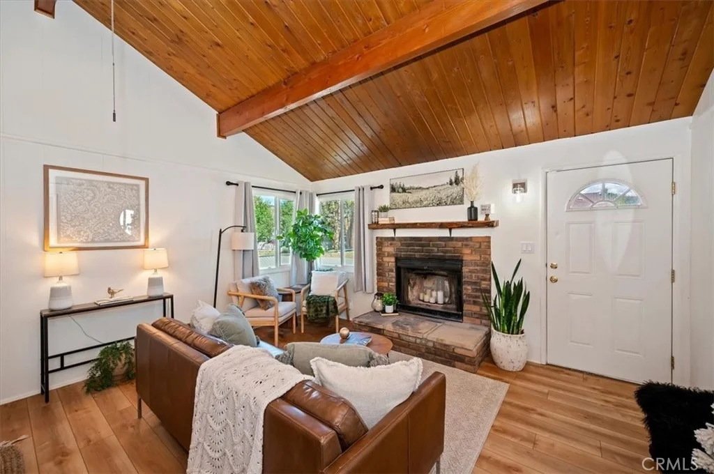 Photo of 753 Elysian