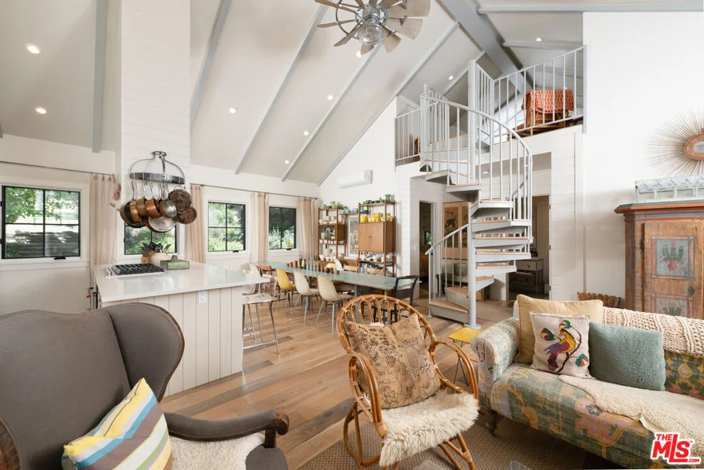 Photo of 8630 Santa Rosa Road