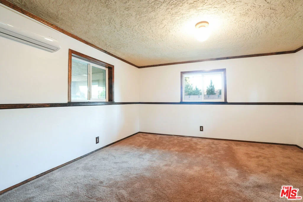 Photo of 42060 Parkmont Drive