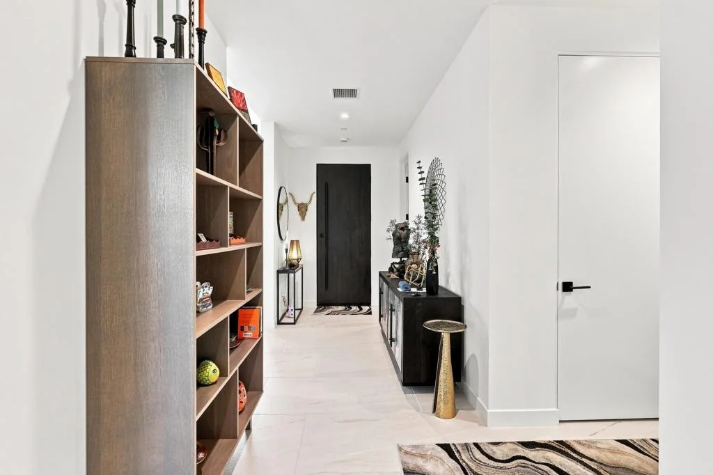 Photo of 57964 Salida Del Sol