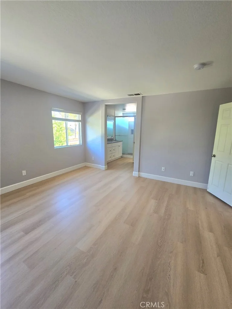 Photo of 30532 Pine Creek