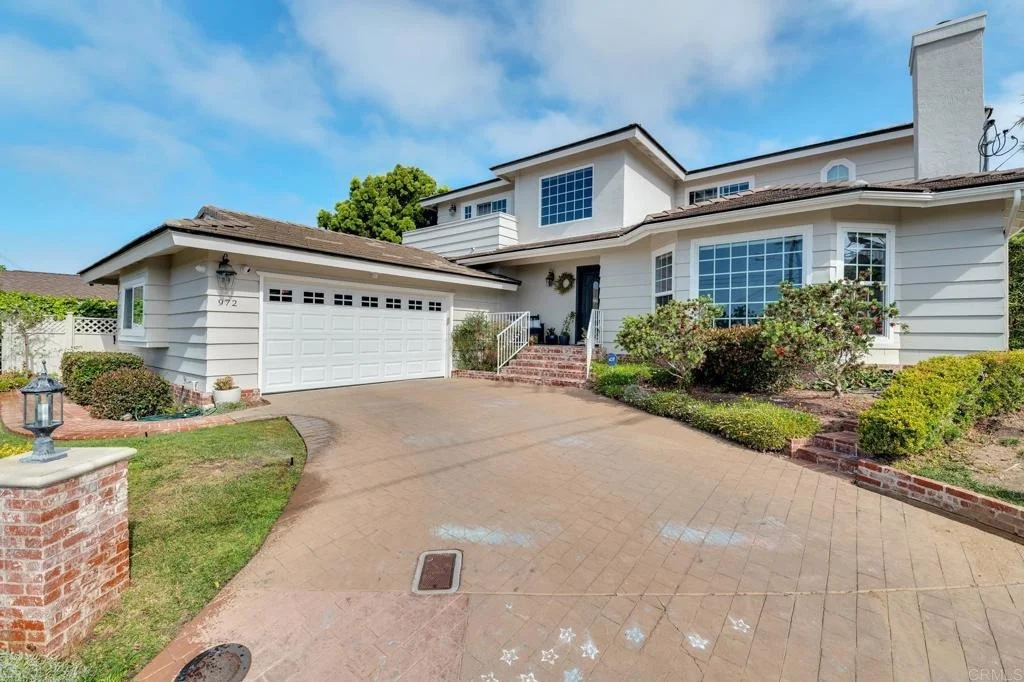 Photo of 972 Skylark Drive