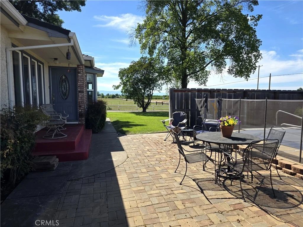 Photo of 23773 River Rd