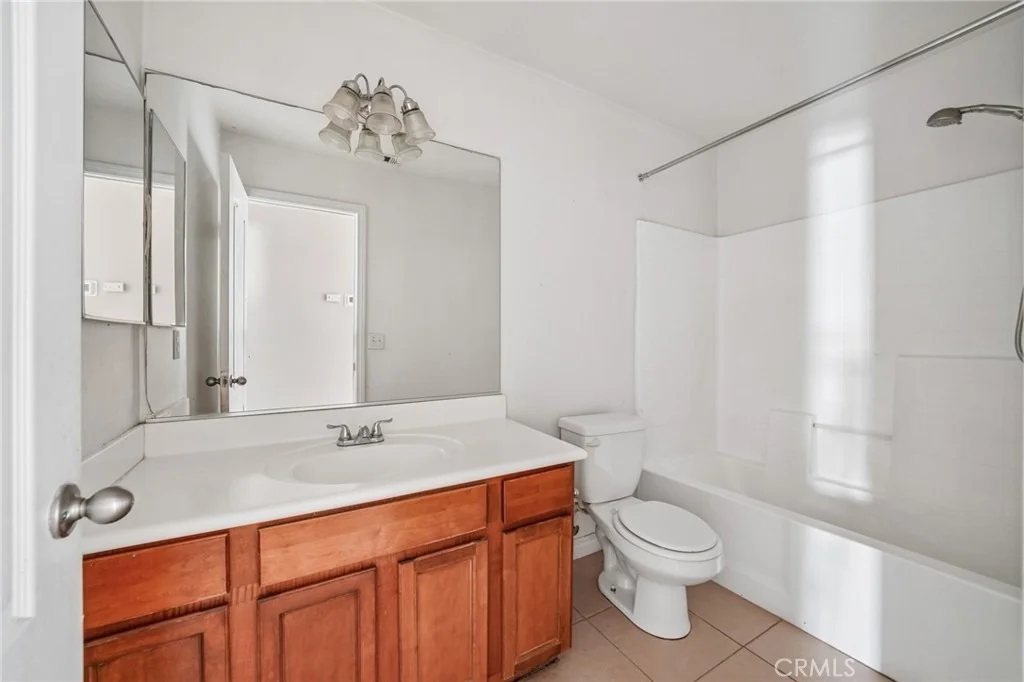 Photo of 15174 Christopher Street