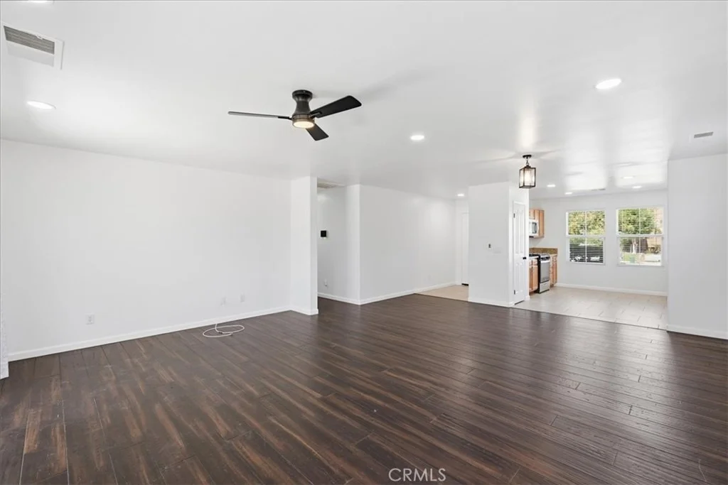 Photo of 781 Amherst