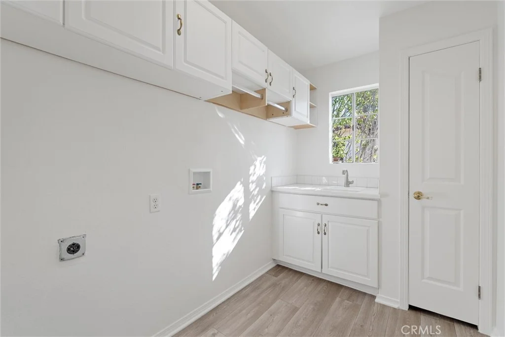 Photo of 646 Avenue B