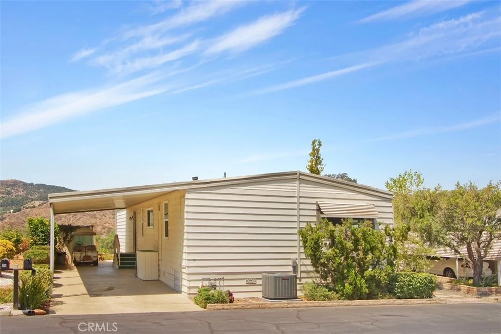 Photo of Unit 25 at 4650 Dulin Road