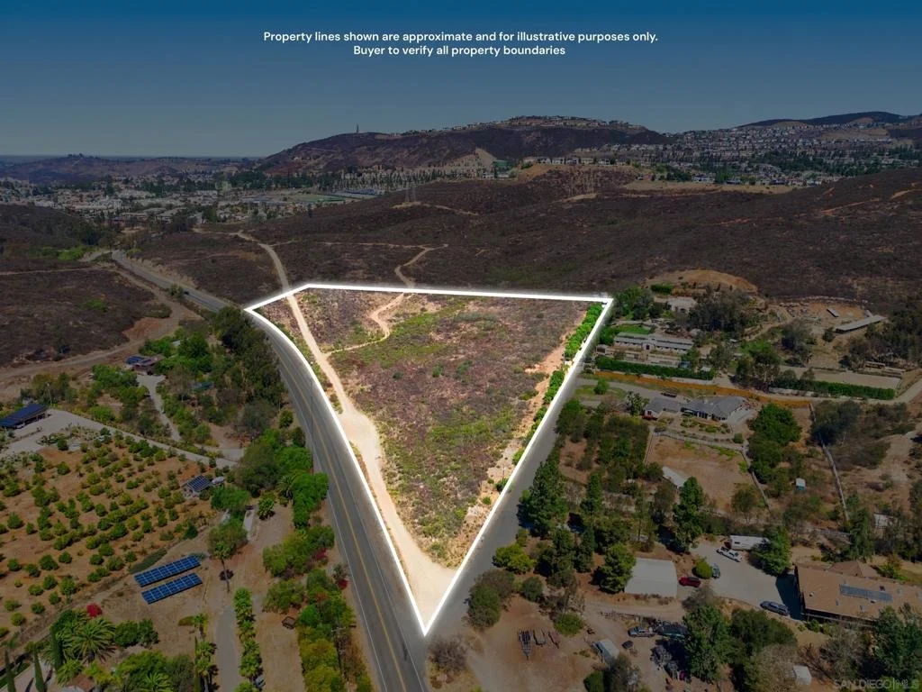 Photo of 20753 Elfin Forest Rd
