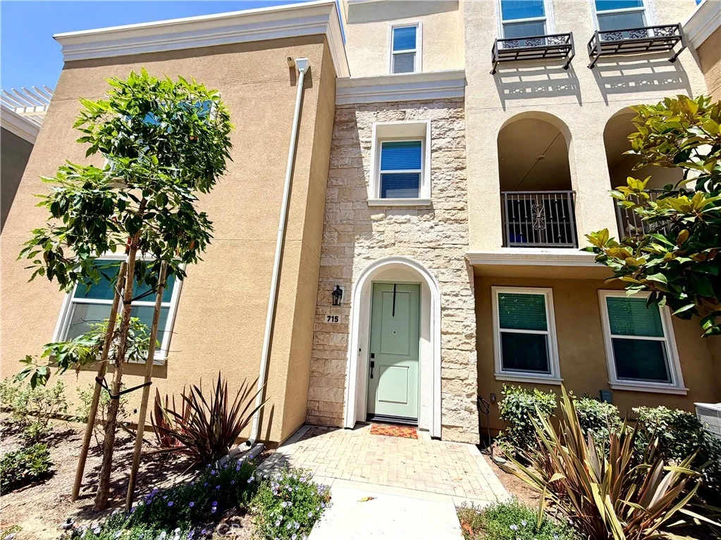 Photo of 715 Winchester Drive