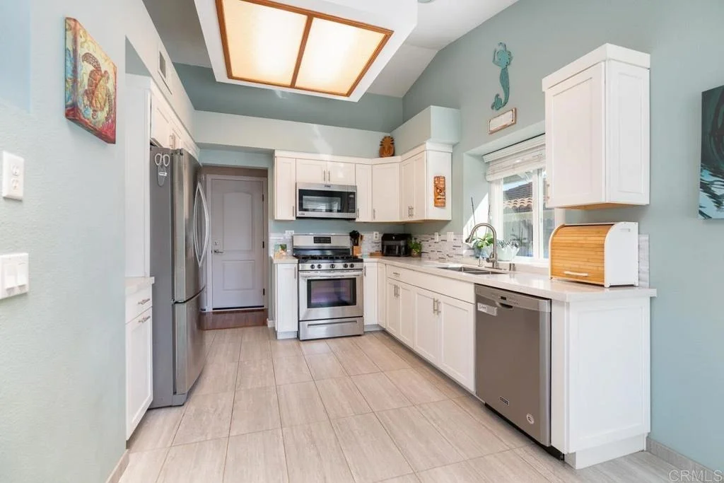 Photo of 883 Glenwood Drive