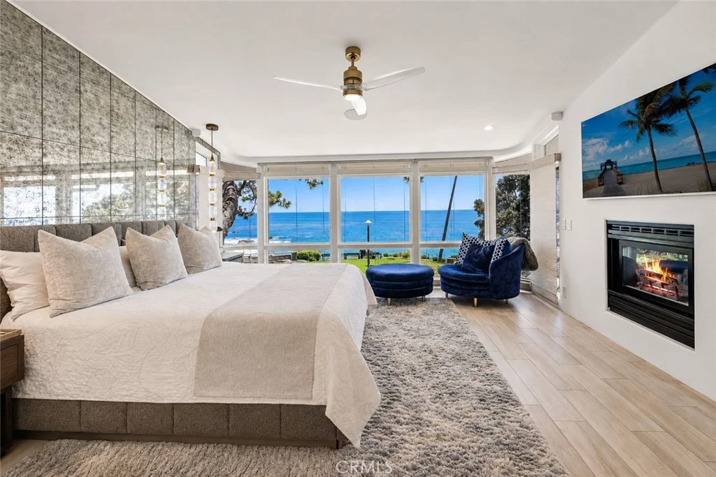 Photo of 594 Cliff Drive