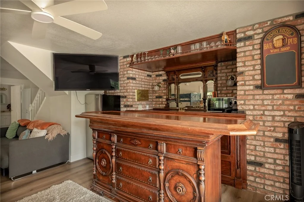 Photo of 395 Primrose