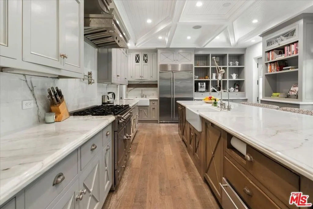 Photo of 523 N Beverly Drive