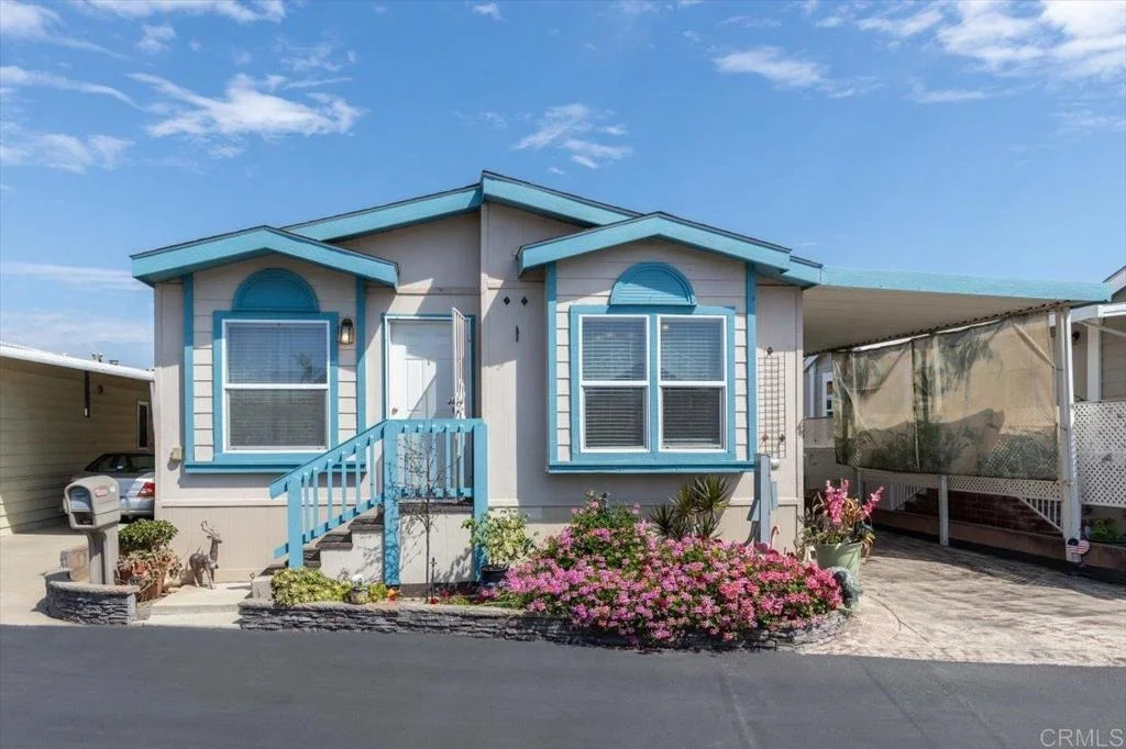 Photo of 176 Flicker Lane