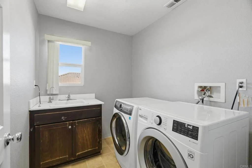 Photo of 978 Cornflower Drive