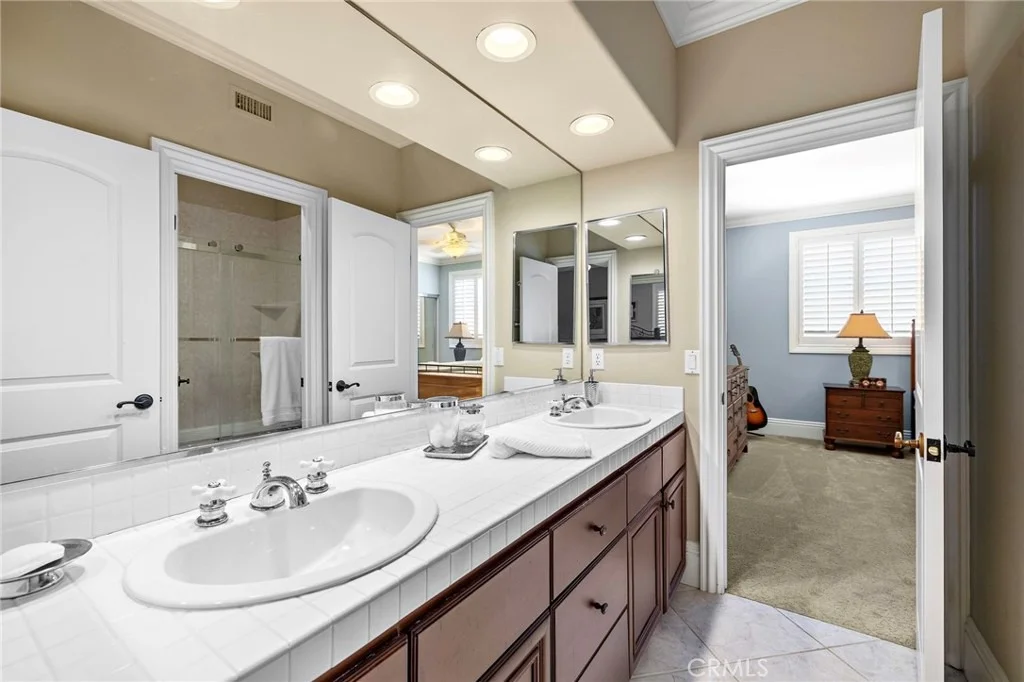 Photo of 1 Sausalito