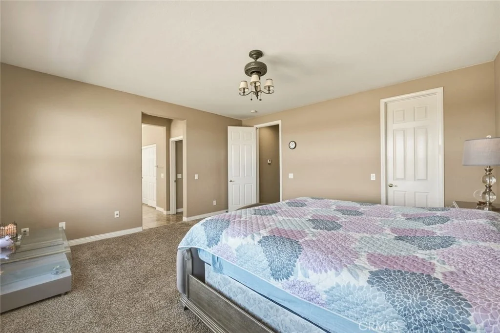 Photo of 3165 Forest View
