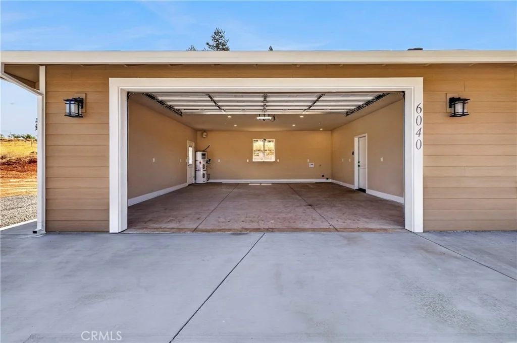 Photo of 6040 Maxwood
