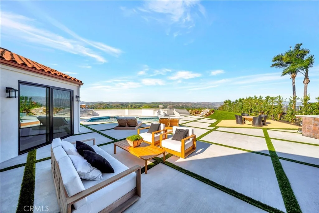 Photo of 24247 Park Granada