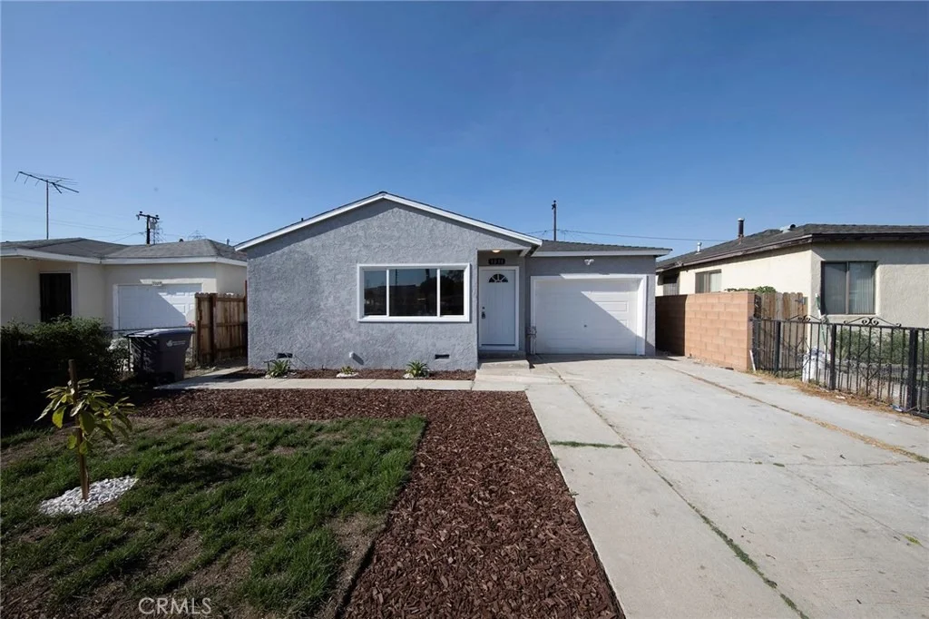 Photo of 1031 E Joel Street