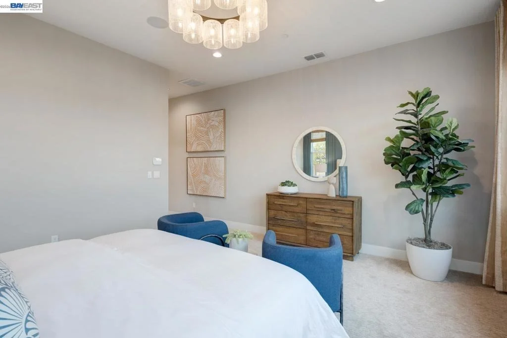 Photo of 1276 Parkcrest Circle