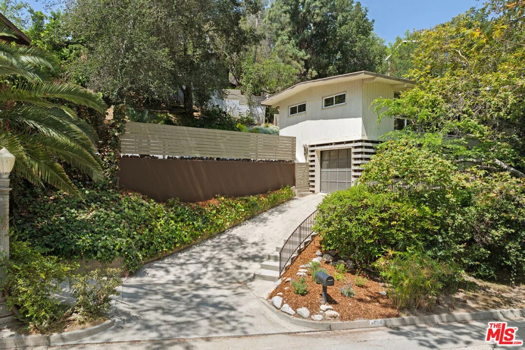Photo of 1730 La Loma Road
