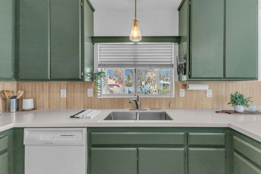 Photo of 7815 Sunset Road