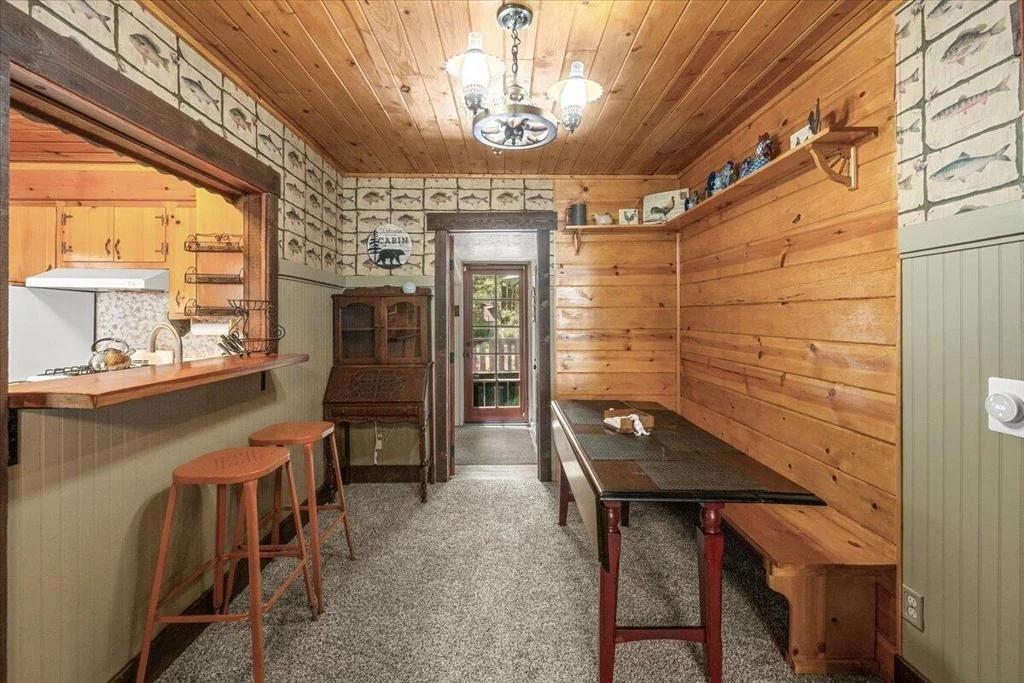 Photo of 39253 Mohawk Drive