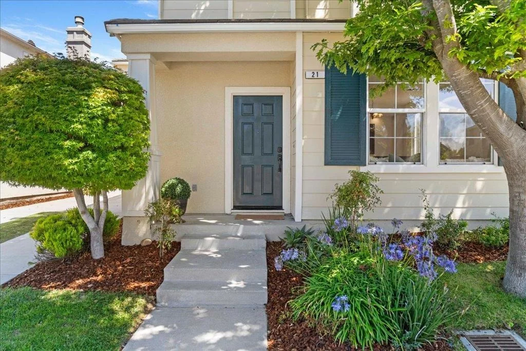 Photo of 21 La Jolla Street