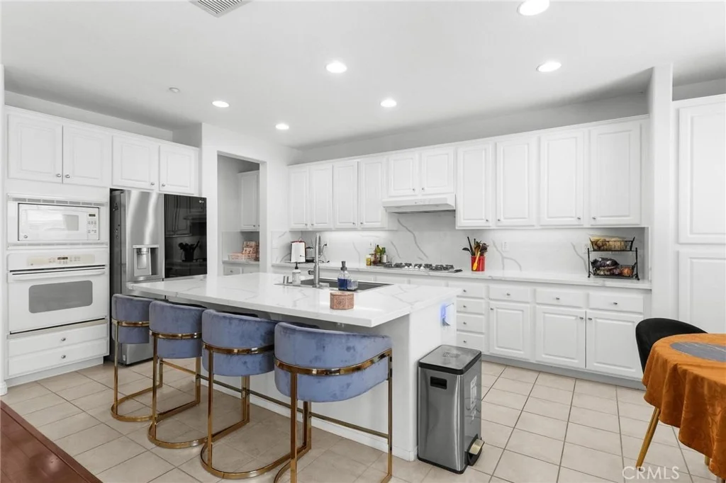 Photo of 1663 Naranjo Court