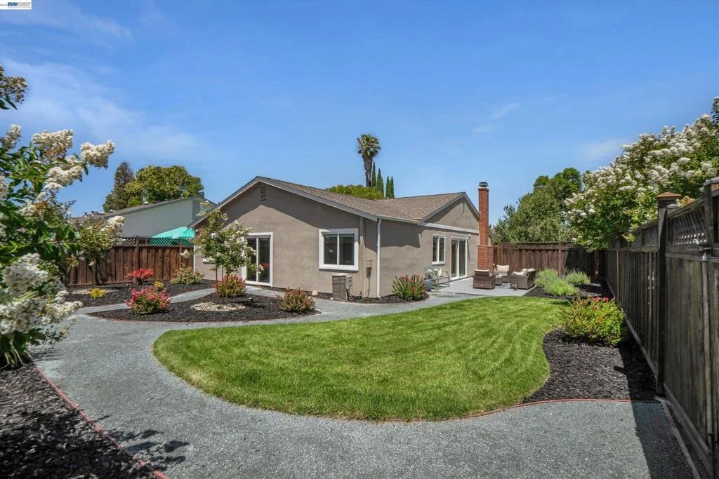 Photo of 4185 Bishop Pine Way