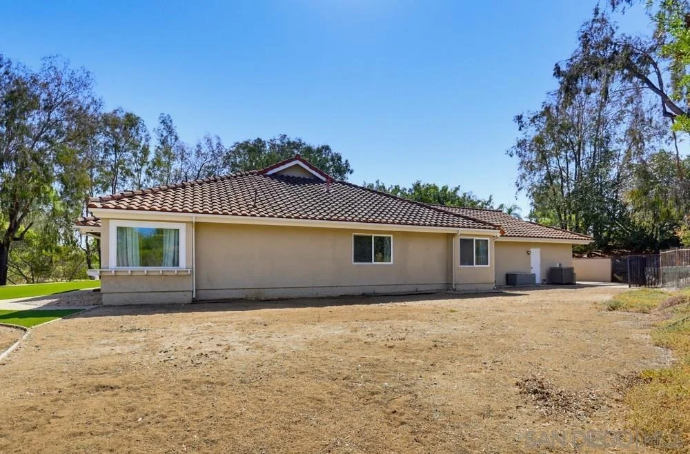 Photo of 15311 Crestview