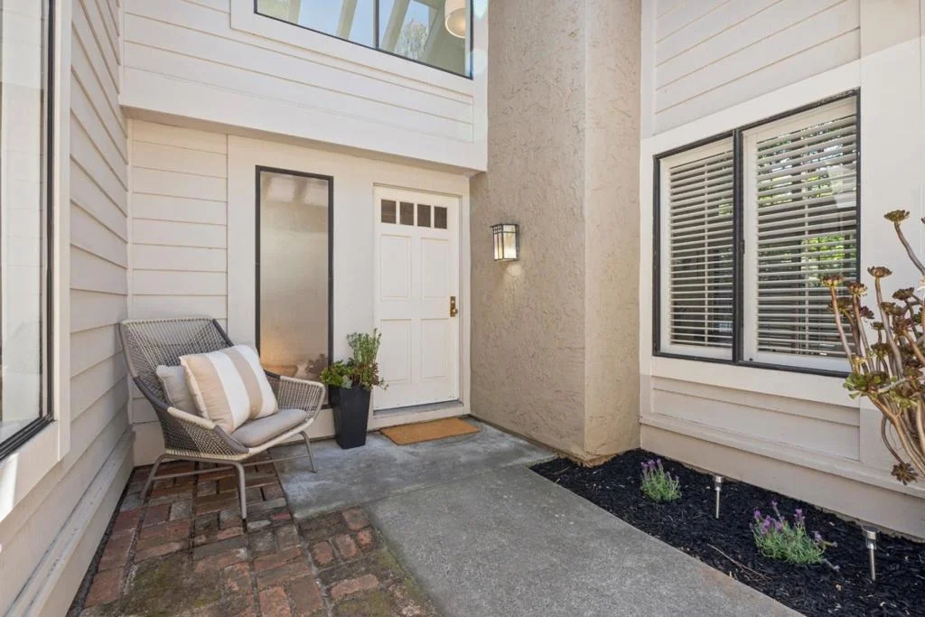 Photo of 10093 Senate Way