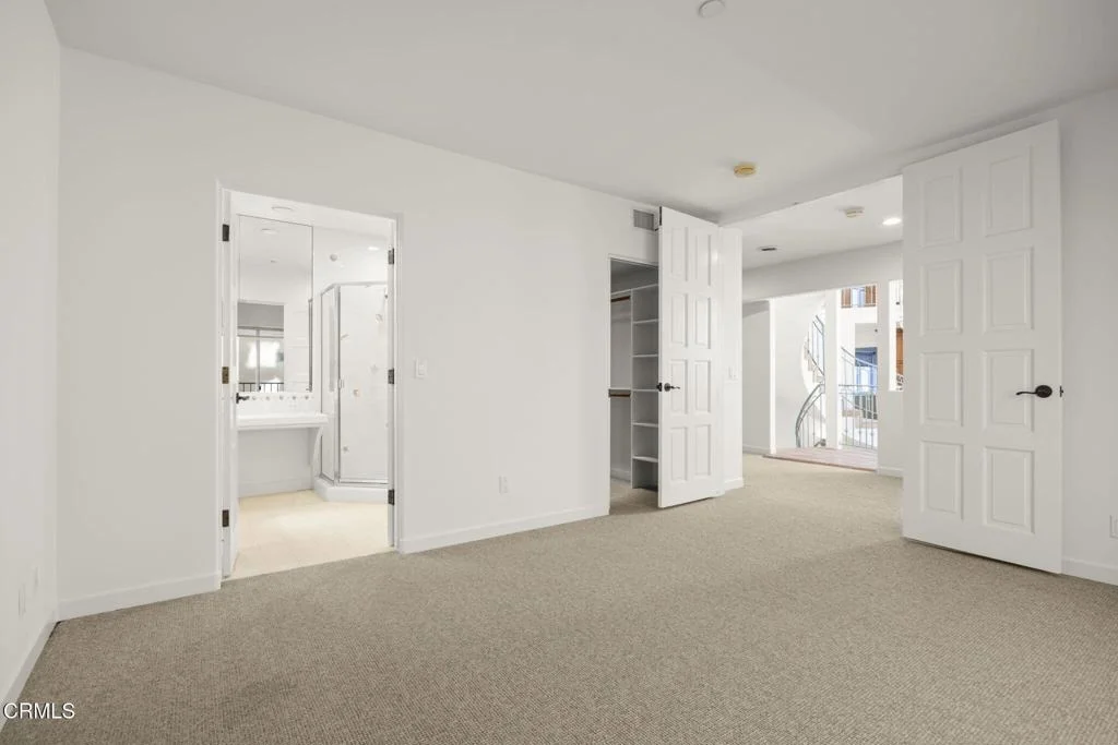 Photo of 1045 Mandalay Beach Road