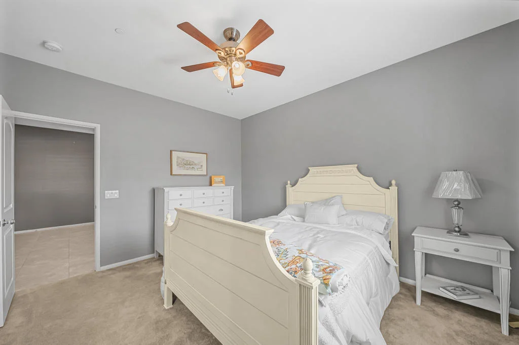 Photo of 42210 Summit Way