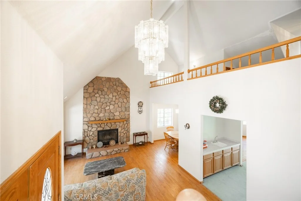 Photo of 499 Bel Air Drive