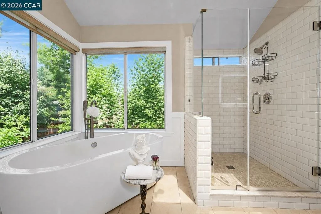 Photo of 8254 Creekside Drive