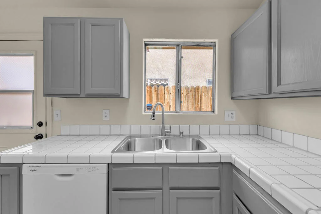 Photo of 52300 Avenida Herrera